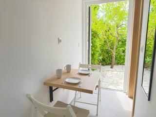 Villa Ella - swimming pool, garden, baby friendly - 6