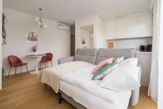 Rosé Premium Apartment Parking AC Balcony - 3
