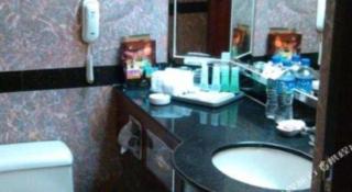 Kunming Hotel - 7