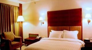 Gladden Hotel Shilong - 1