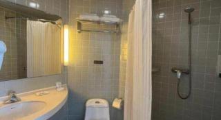 Jinjiang Inn Central Changshu Yushan - 8