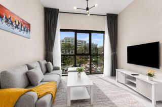 Free housekeeping visits during your stay - StayShort - Relaxing 1 Bedroom in Dubai South that Sleeps 2 - 5