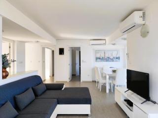 Sunset View Penthouse - modern three bedroom apartment with amazing sea view - 7