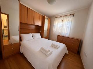 Villa Nona with swimming pool - 3