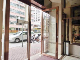 Oriental Lander Hotel - 1