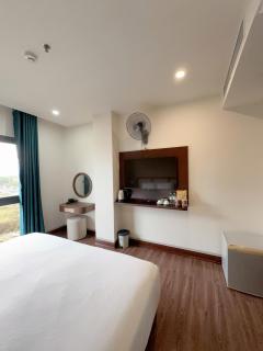 Lavish Ocean Da Nang - 4