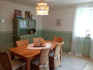 Cottage Living 2 - 4