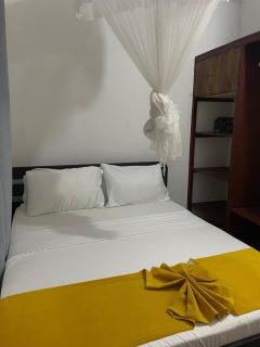 Seaside Escape, Apartment in Diani Beach - 4