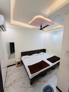 hotel gajanand inn - 7