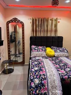 RYN Apartment Ayobo-Ishefun, Lagos Flat1 - 2