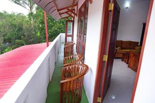 Sapphire rail ridge Ella - 2