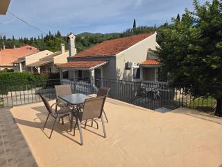 Kalosini Corfu Apartment - 4