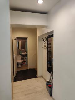 Stylish 2-room Apartment near Old Town Parking - 1