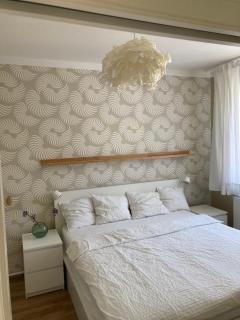 Quiet 2-Bedroom Apartment Close to Prague Center for 6 - 1