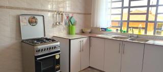 Serene 3Bdr Cottage In Nanyuki With Spacious Garden - 2