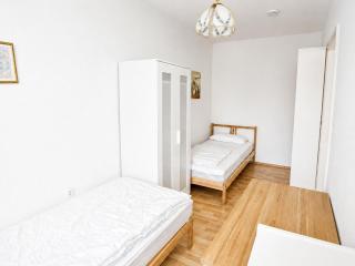 Premium Teamwohnung 4 Betten, Gepflegt & Zentral in Laatzen, Messe direkt vor der Tür - 4