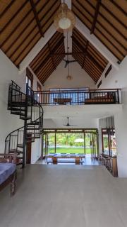 Slice of Paradise - Beautiful Villa in Rice Fields - 4