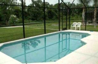 1061 Lake Berkley 4 Bed with Pool - 9