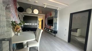 Central Rm Valcea Luxury Apartment - 9