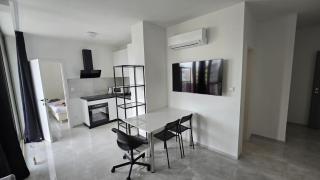 2 room Apartment with AC, Vienna Gate 4 - 2