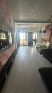 Central Rm Valcea Luxury Apartment - 3