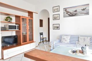 GuestHost - Borgoratti Comfy and Bright Apartment - 2