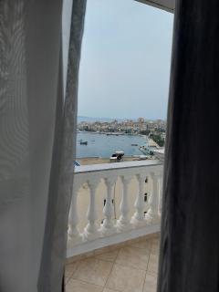 Xhuliana's Sea View Apartment Sarande - 8