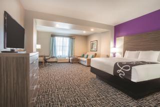 La Quinta by Wyndham Forsyth - Forsyth - 1