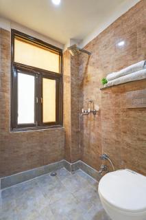 Hotel Comfort Stay With RR Group - Main Bazar New Delhi - 8