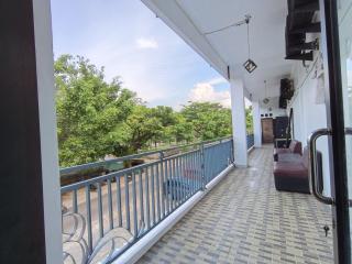 Hotel O near Palangka Raya Mall formerly Wisma Esun Bue Palangkaraya - 4