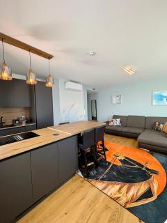 Parus Lake View Residence - 5