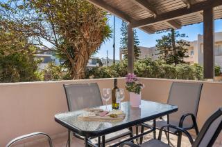 Ocean Alley Seaside Retreats - Pearl Suite - 0