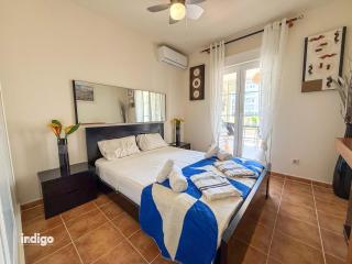 Seaside Apartment - Terrace & Pool - SEA01 - 1