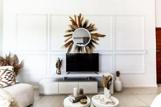 The Palmz Tree-Luxury Retreat - 2
