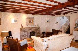 Cottage in Llangattock, Brecon Beacons - 3