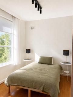 Quiet & Cosy St Kilda Retreat - 3