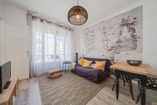 Brand new one bedroom heart of Cannes!! - 9