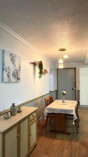 3 Bedroom 2 CR unit by La Vida Homestay Baguio - 6