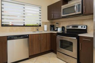 NearBeachHotels 3 Pools,Gym,TennisCourt,Security - 1