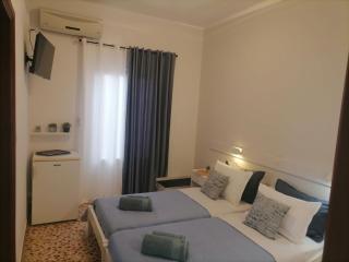 Icarus Rooms - 1
