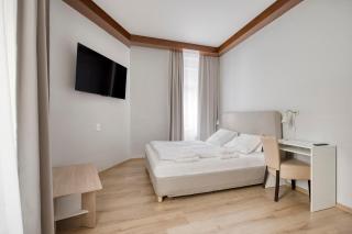 Koruna Hotel - 3