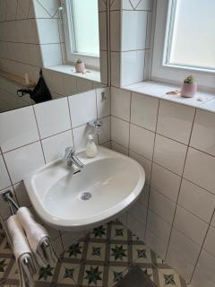 Helle Ferienwohnung Saunahaus - 8