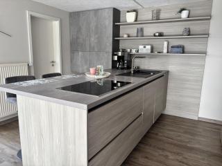 Ferienwohnung-mit-grosser-Terrasse-und-Garten-fuer-Geniesser - 4