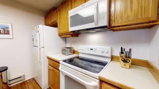 Habitat Condo A7 - 1