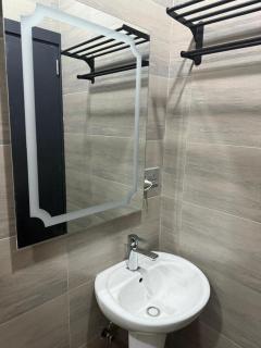 Isenhomes - 3