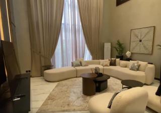 Victoria House - 2