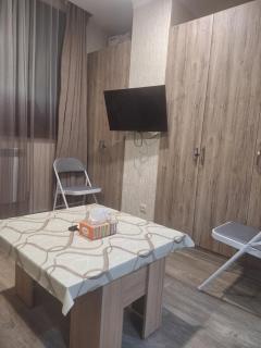 Fine Apartment near Republic Square - 7