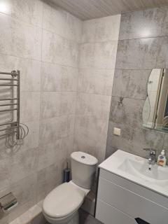 Fine Apartment near Republic Square - 8