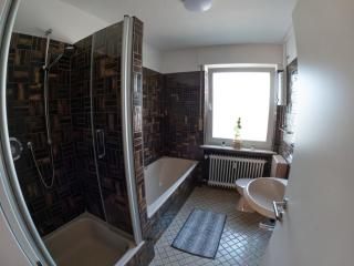 Ferienzimmer im Zentrum von Steinhagen mit großem Balkon - 3