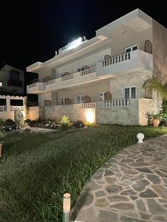 Hotel Valerios - 5